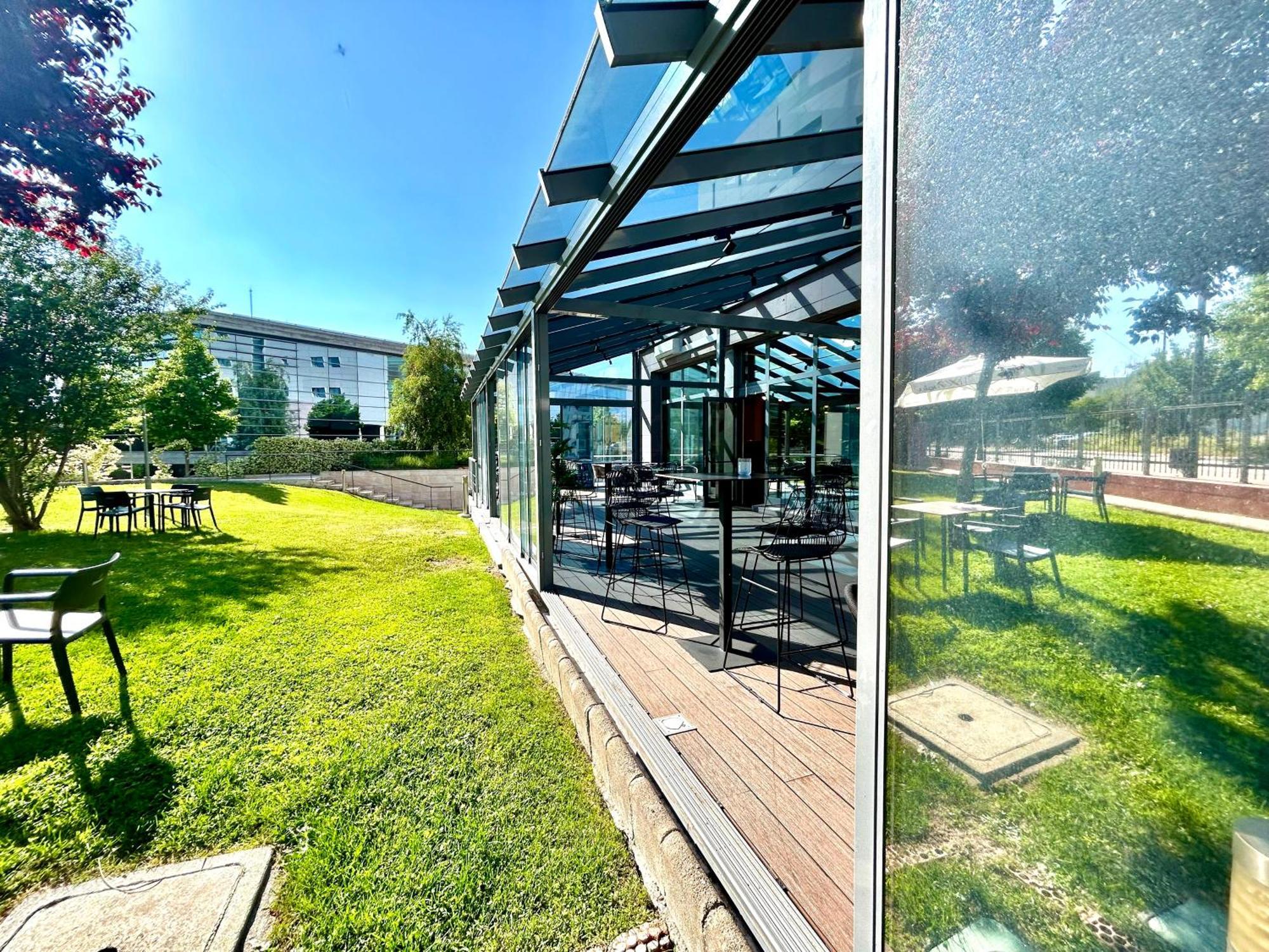 Готель Ramada By Wyndham Madrid Хетафе Екстер'єр фото